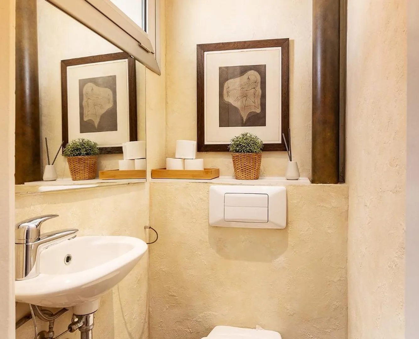 Large & Beautiful Apartment 4Min From Passeig De Gracia Barcelona